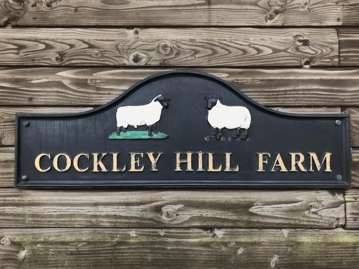 Cockley Hill Farm Bed & Breakfast Brackley  Esterno foto